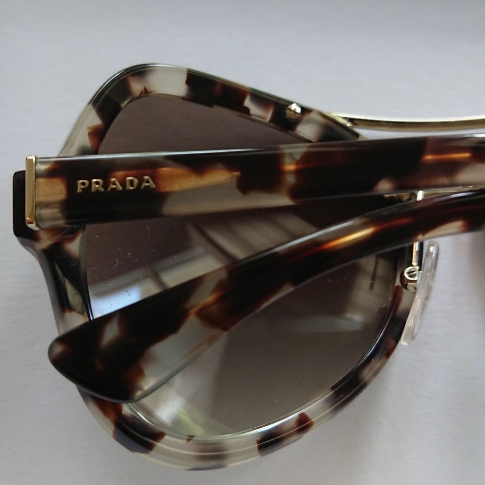 Prada tortoises SPR 18S UAO sunglasses - Picture 4 of 9
